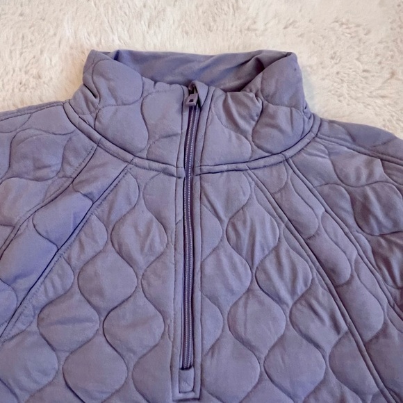Avalanche Lavender Quilted Pullover - Picture 5 of 9